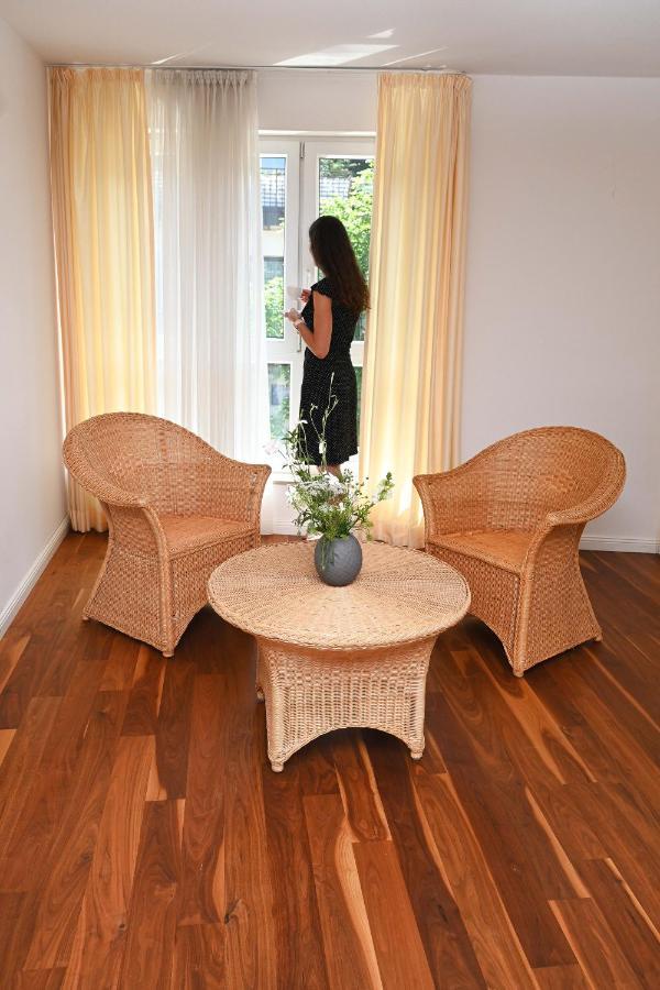 Hotel Restaurant Luise บาเดนไวเลอร์ ภายนอก รูปภาพ